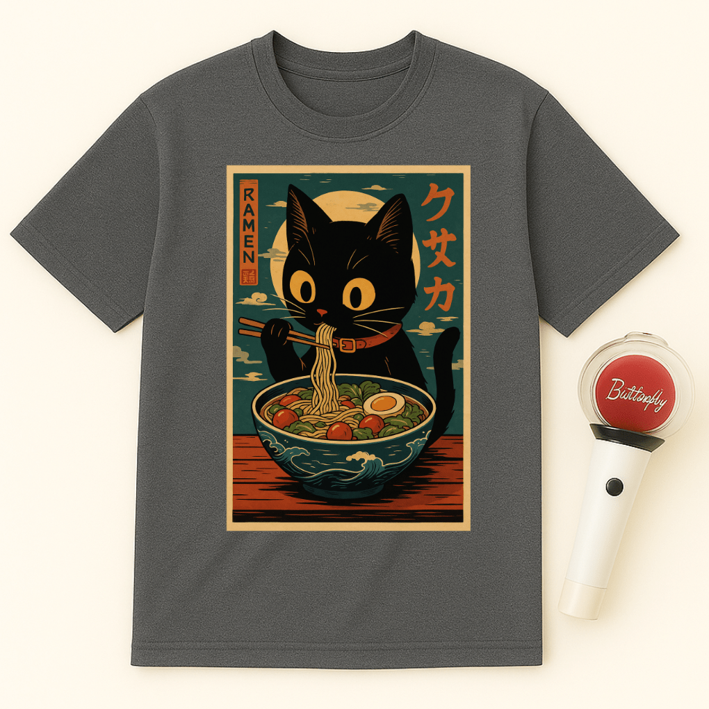 BLACK CAT EATING RAMEN UNISEX T-SHIRT