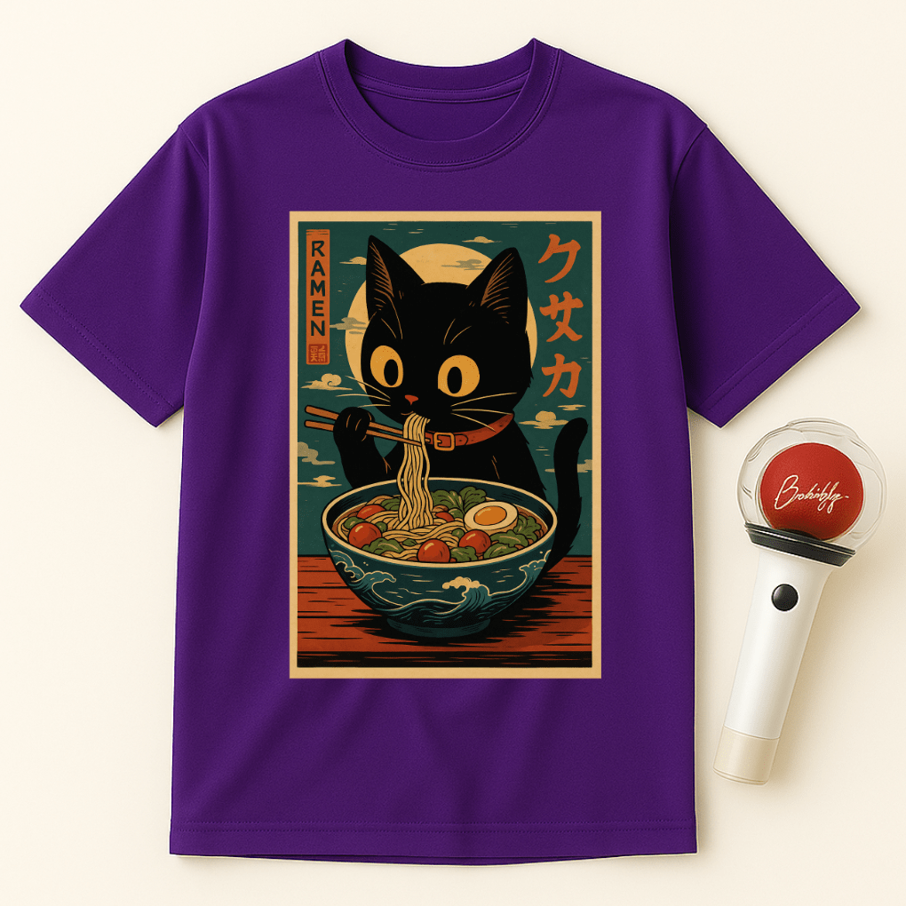 BLACK CAT EATING RAMEN UNISEX T-SHIRT