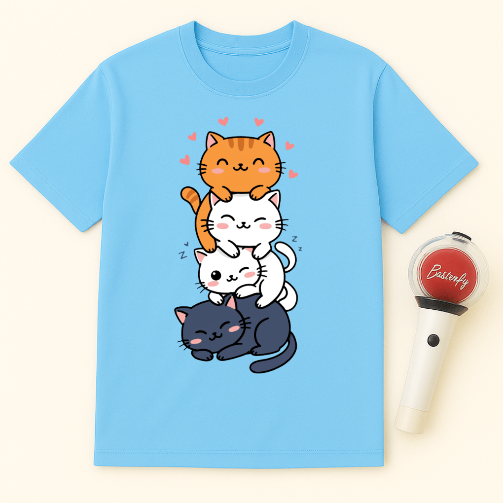 CATS WITH HEARTS UNISEX T-SHIRT