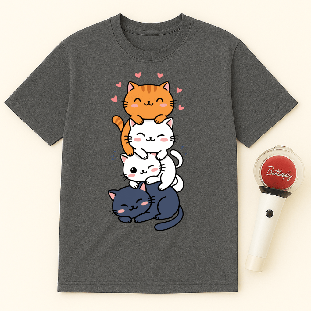 CATS WITH HEARTS UNISEX T-SHIRT