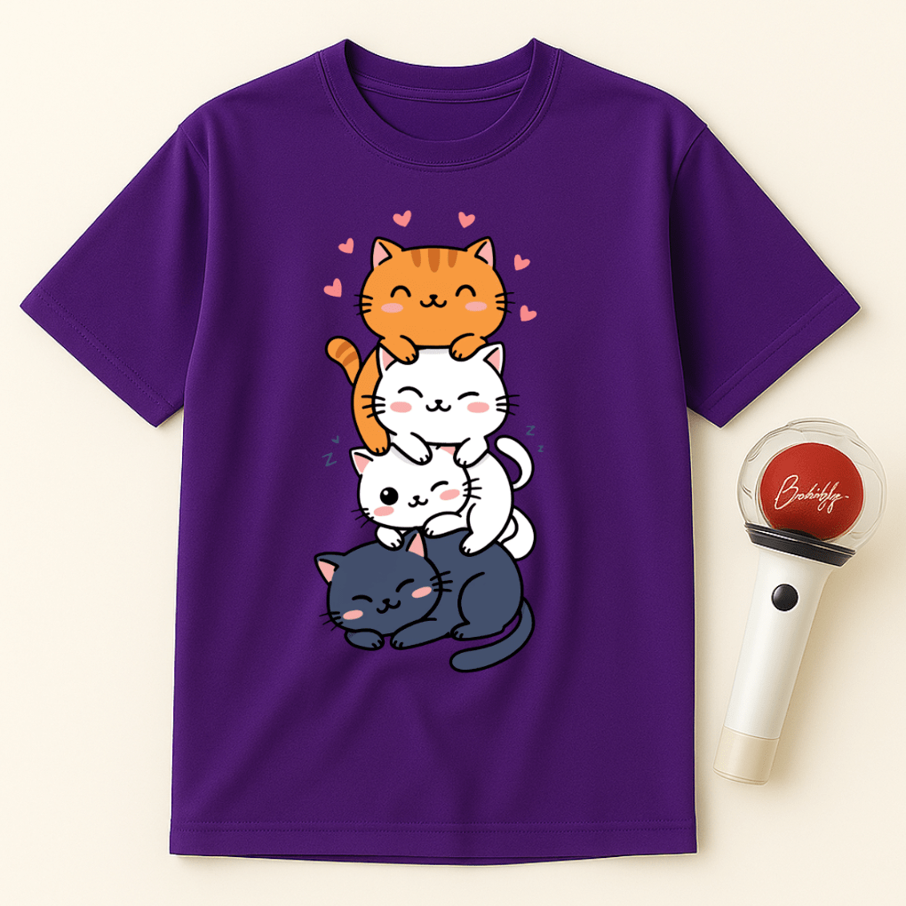 CATS WITH HEARTS UNISEX T-SHIRT