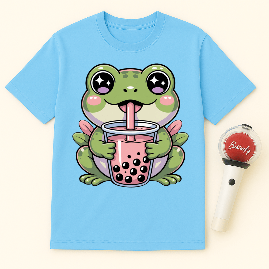 FROG DRINKING BOBA TEA UNISEX T-SHIRT