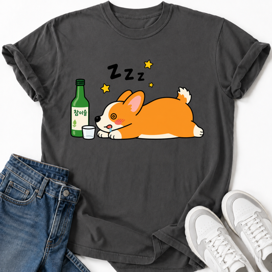 SLEEPY SOJU CORGI T-SHIRT