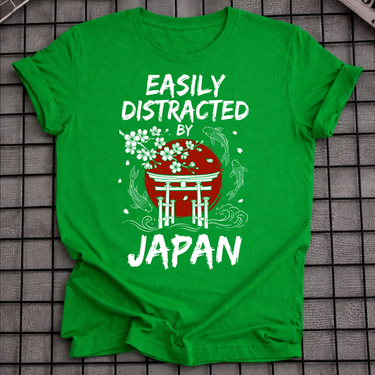 LEICHT ABGELENKT VON JAPAN T-SHIRT