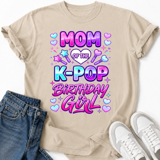 MOM K-POP BIRTHDAY GIRL T-SHIRT