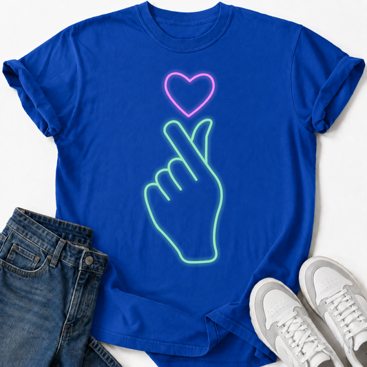 GLOWING FINGER HEART T-SHIRT
