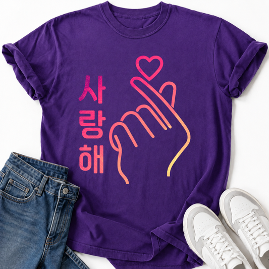 PINK SARANGHAE GESTURE T-SHIRT