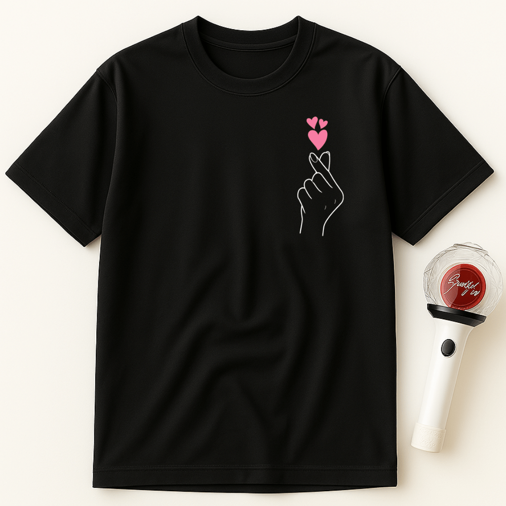 MINIMALIST KOREAN FINGER HEART UNISEX T-SHIRT
