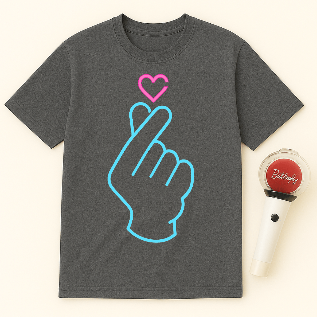 MINIMAL FINGER HEART K-POP UNISEX T-SHIRT