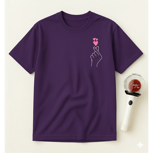 MINIMALIST K-POP HEART T-SHIRT