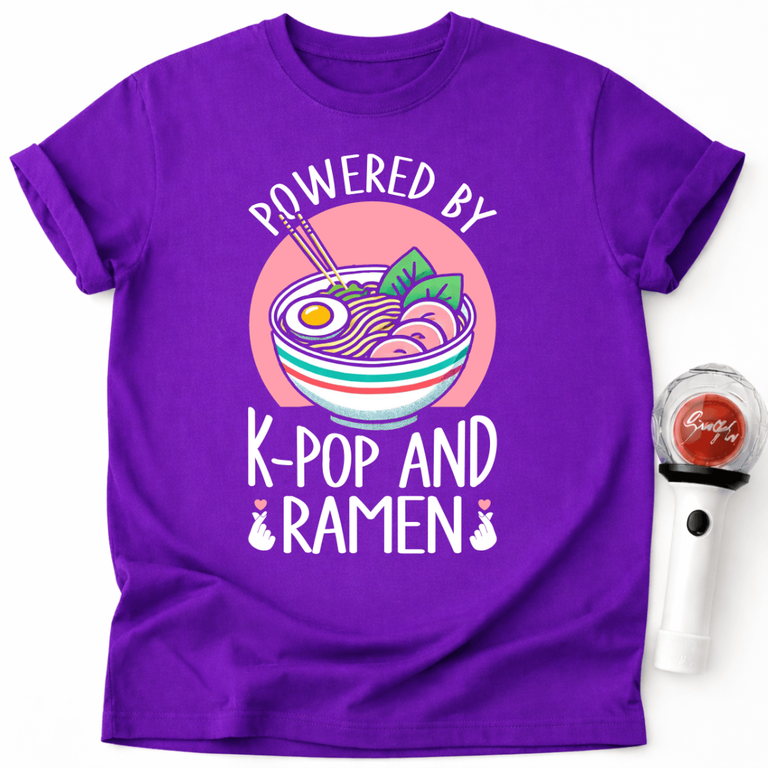 K-POP- UND RAMEN-T-SHIRT