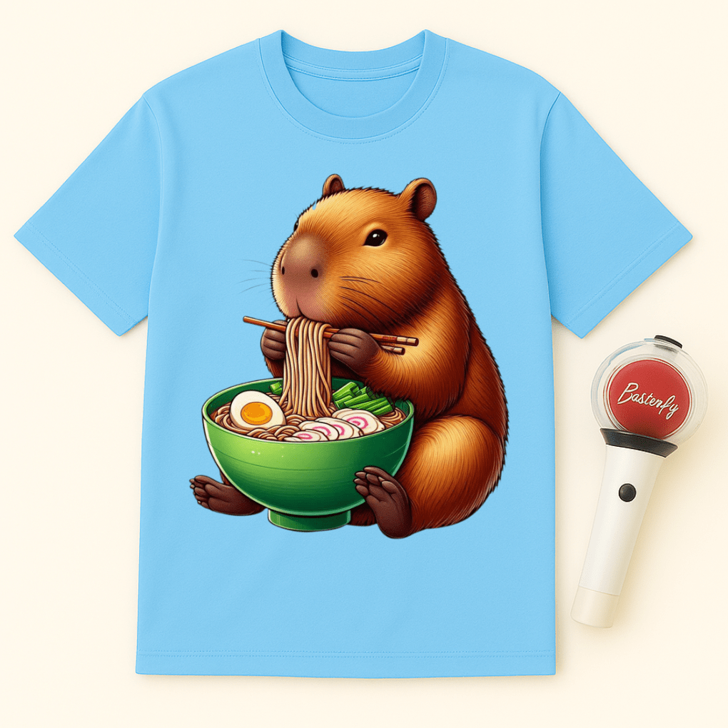 CAPYBARA EATING RAMEN UNISEX T-SHIRT