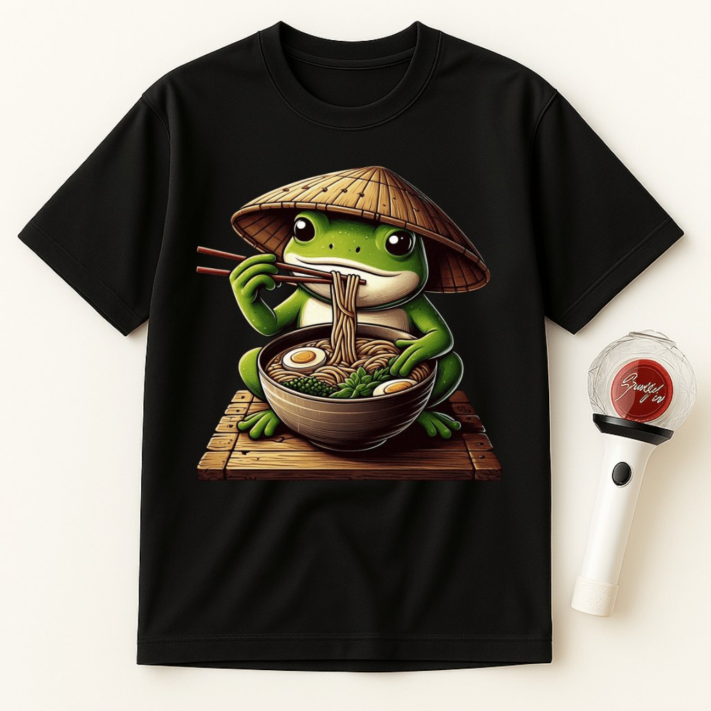 FROG EATING RAMEN UNISEX T-SHIRT