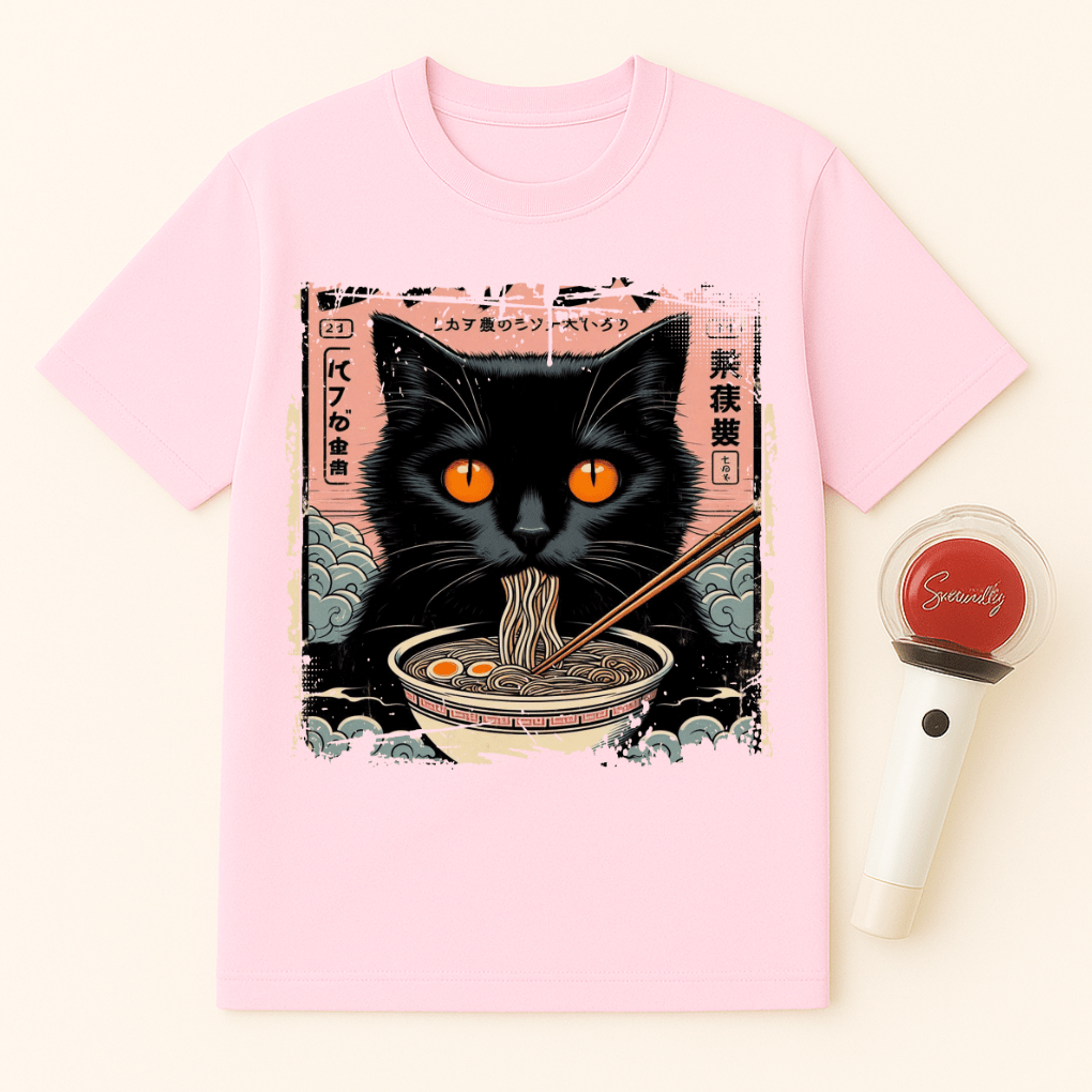BLACK CAT EATS RAMEN JAPANESE UNISEX T-SHIRT