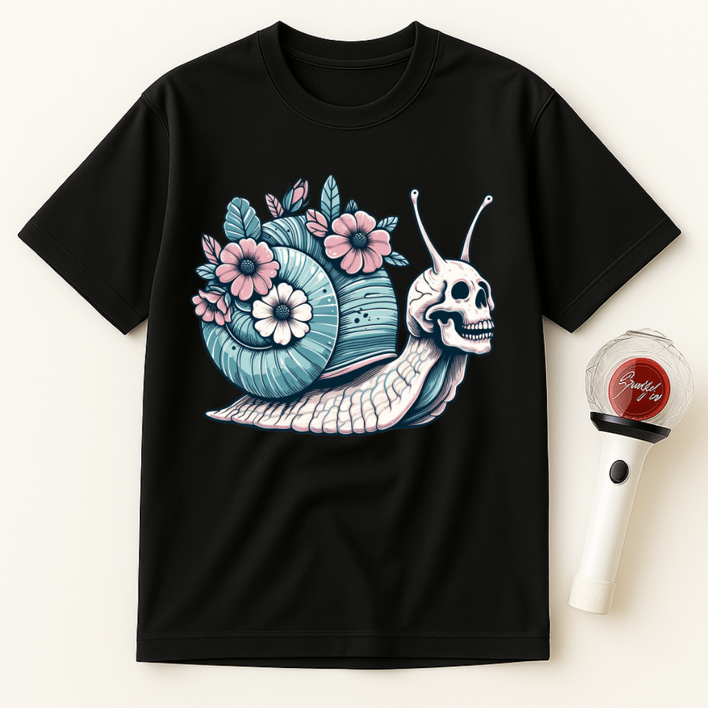 GOTHIC SNAIL SKULL FLOWERS UNISEX T-SHIRT