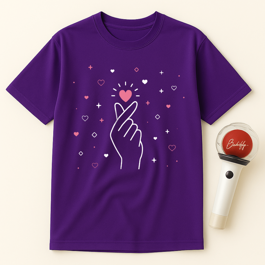 FINGER HEART GESTURE UNISEX T-SHIRT
