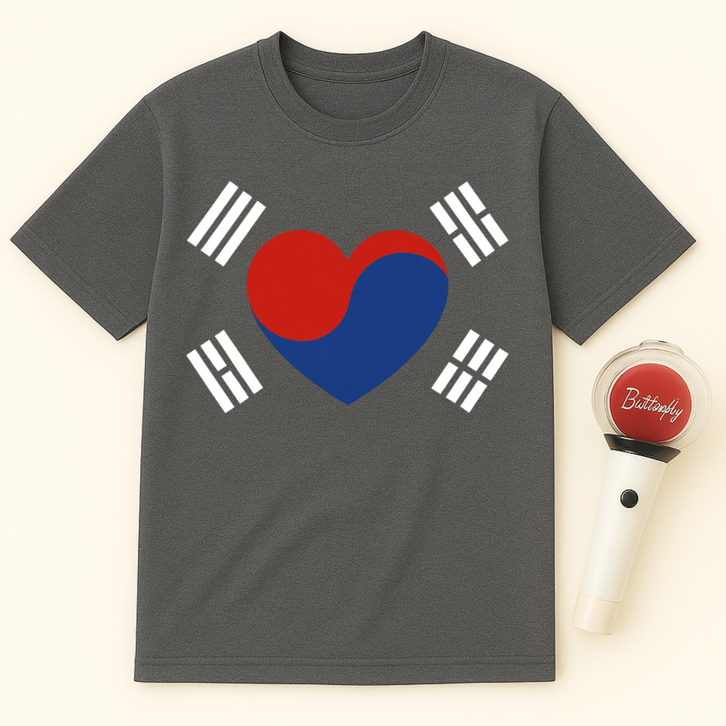 KOREAN FLAG HEART UNISEX T-SHIRT