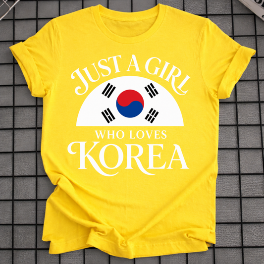 THIS GIRL LOVES KOREA T-SHIRT