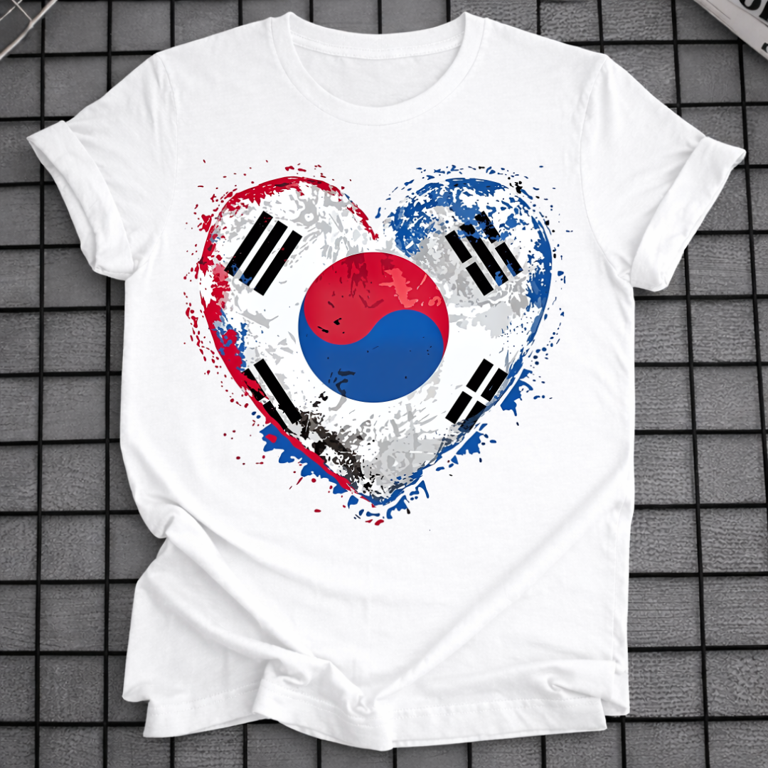 KOREAN FLAG HEART T-SHIRT