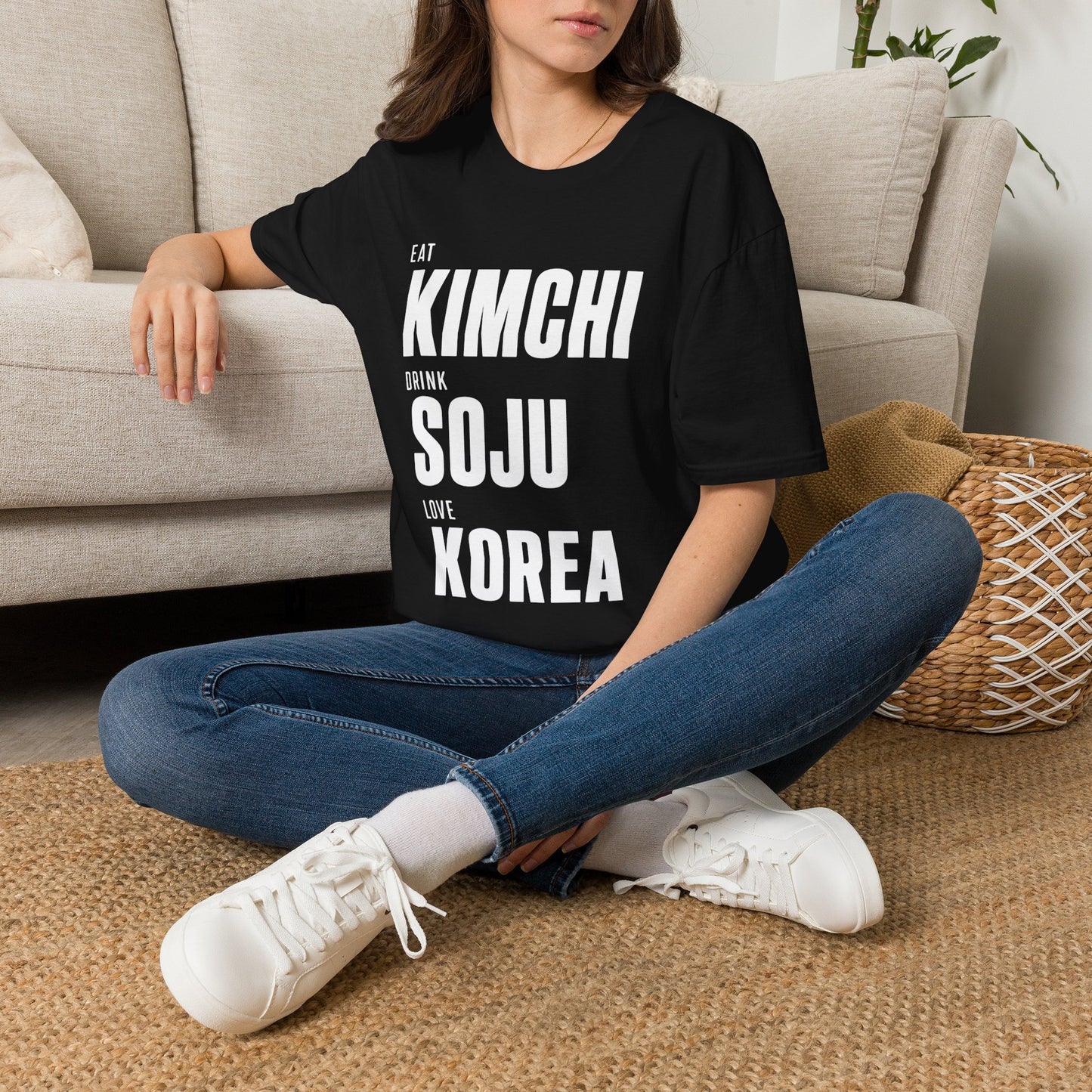 EAT KIMCHI DRINK SOJU LOVE KOREA T-SHIRT