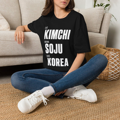 EAT KIMCHI DRINK SOJU LOVE KOREA T-SHIRT