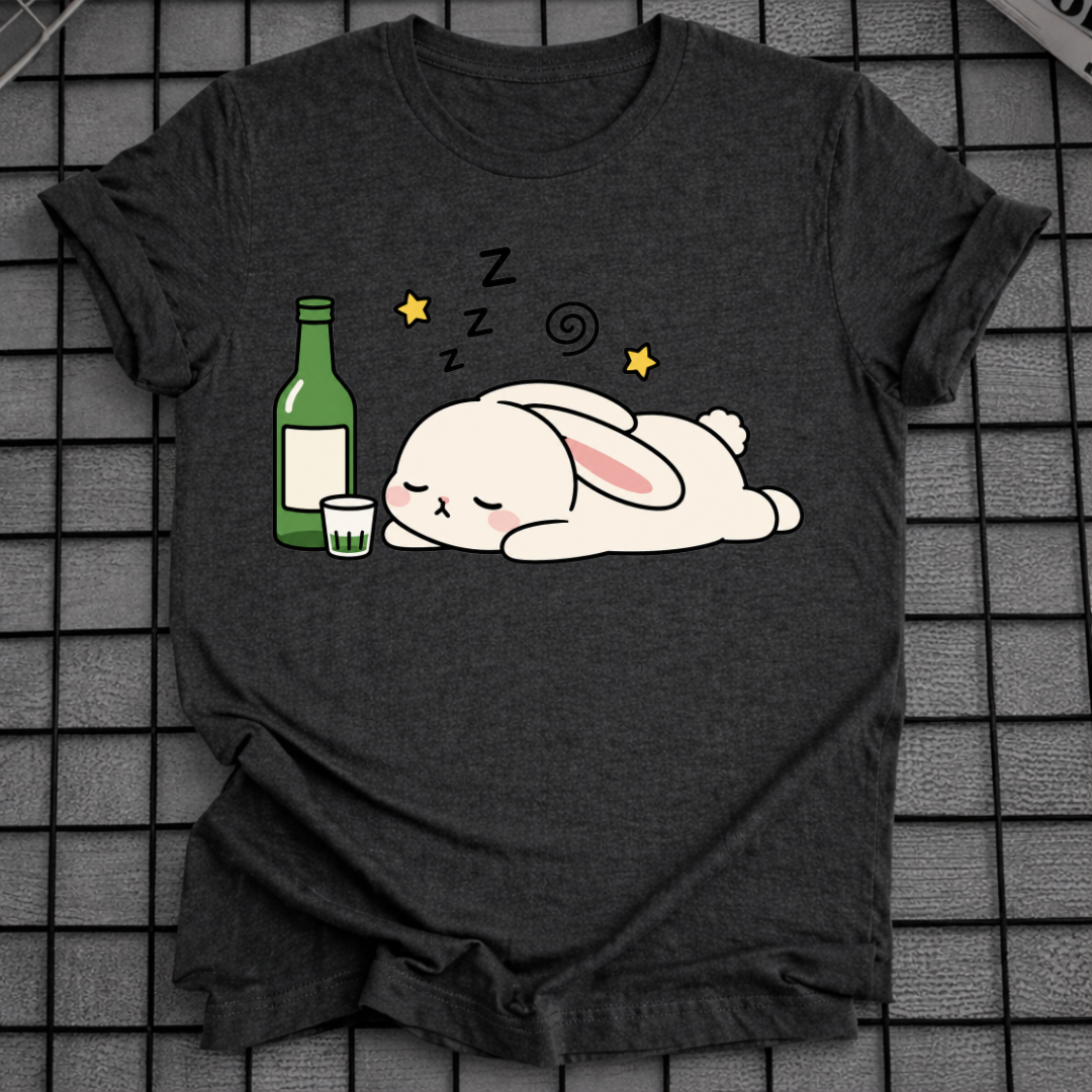 SLEEPY SOJU BUNNY T-SHIRT