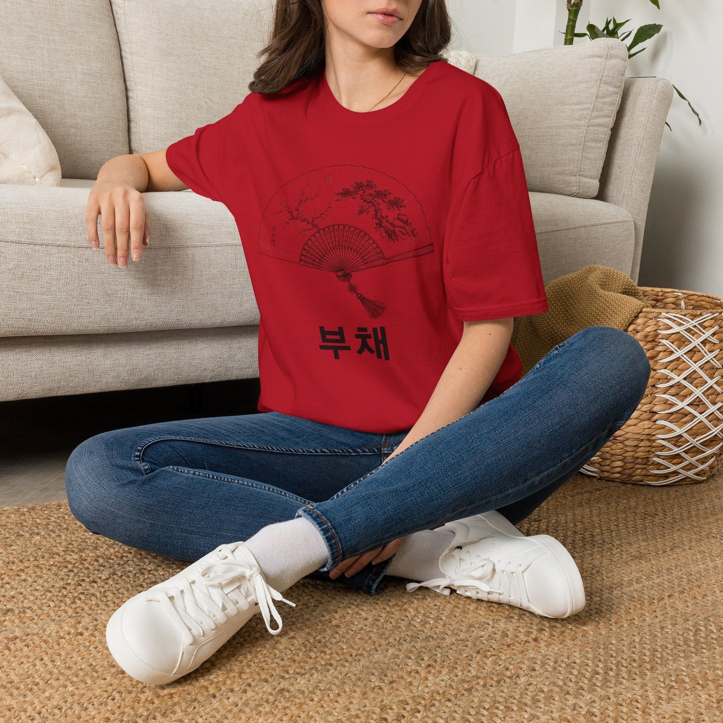TRADITIONAL KOREAN FOLDING FAN T-SHIRT