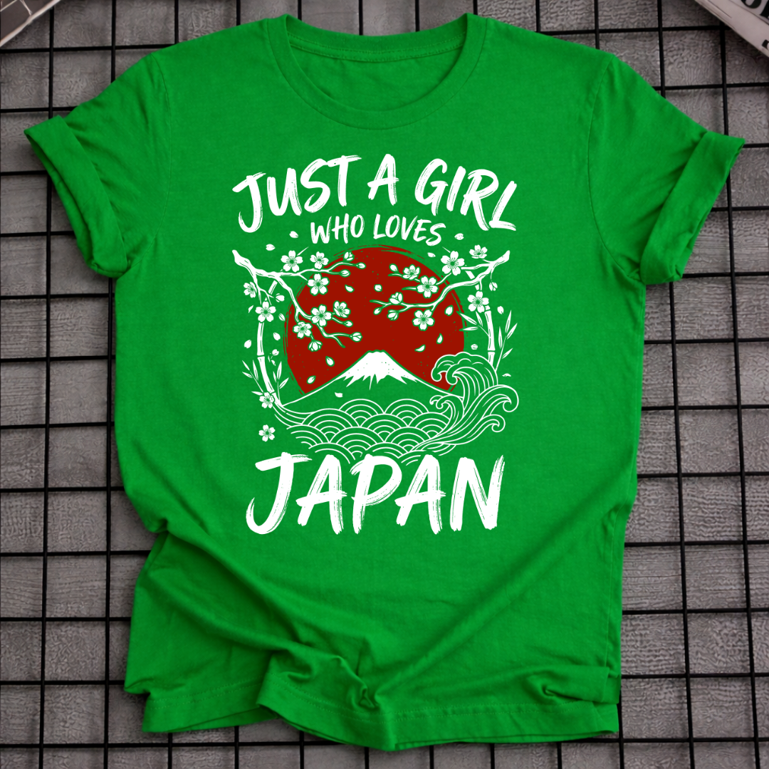 JUST A GIRL WHO LOVES JAPAN T-SHIRT