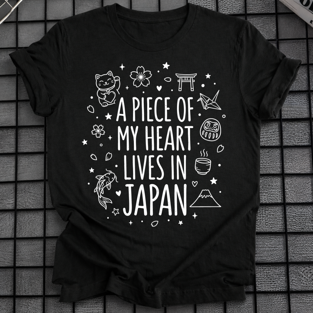 MY HEART LIVES IN JAPAN T-SHIRT