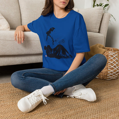 Vintage Korean Hanbok Reader T-Shirt — Gentle Ink Illustration Tee