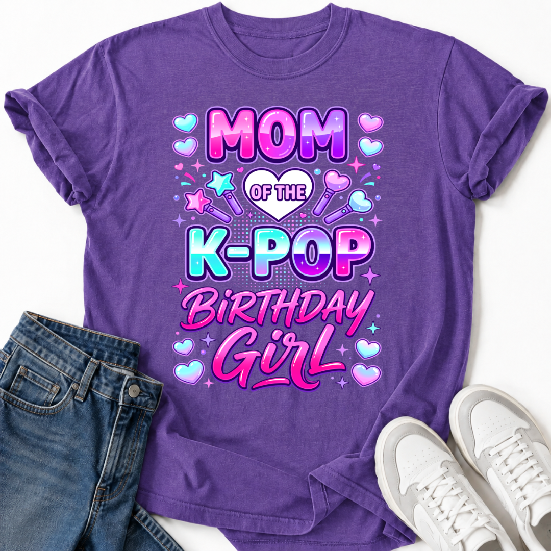 MOM K-POP BIRTHDAY GIRL T-SHIRT