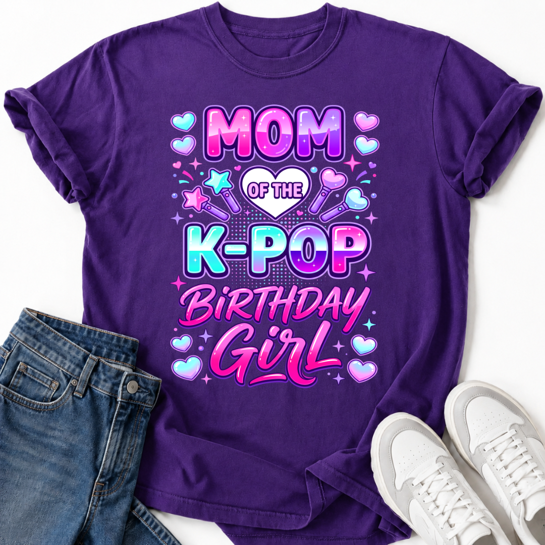 MOM K-POP BIRTHDAY GIRL T-SHIRT