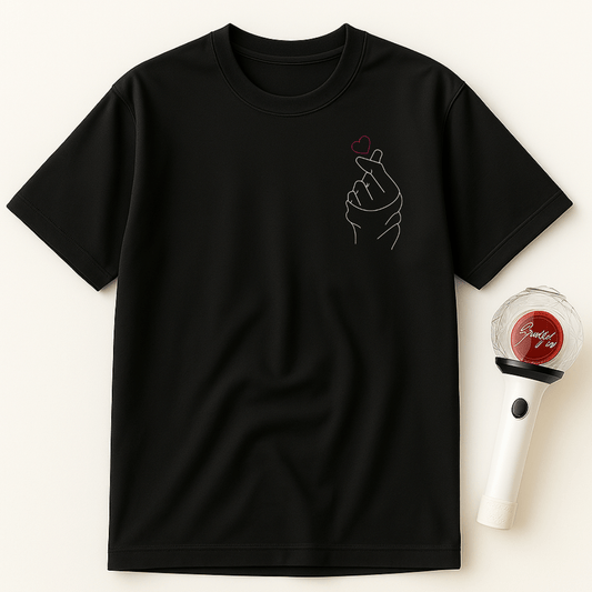 FINGER HEART UNISEX T-SHIRT