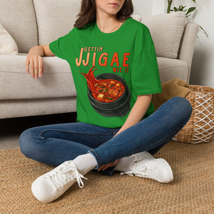 Gettin Jjigae Wit It T-Shirt – Korean Stew Graphic Tee for Foodies & K-Culture Fans
