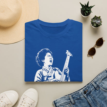 T-Shirt — Vintage Rock Guitarist Graphic Tee