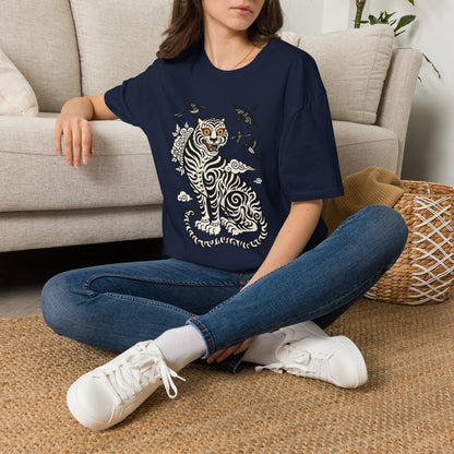 Tiger & Crows Graphic T-Shirt — Bold Japanese-Inspired Tattoo Style