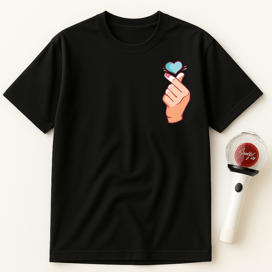 FINGER HEART MINIMAL UNISEX T-SHIRT