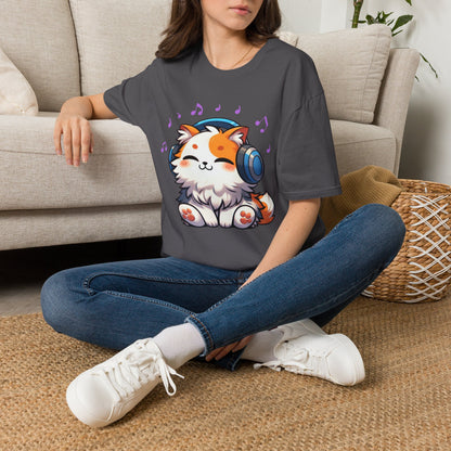 Cute Cat Music Lover T-Shirt - Unisex Softstyle Tee with Headphones and Musical Notes
