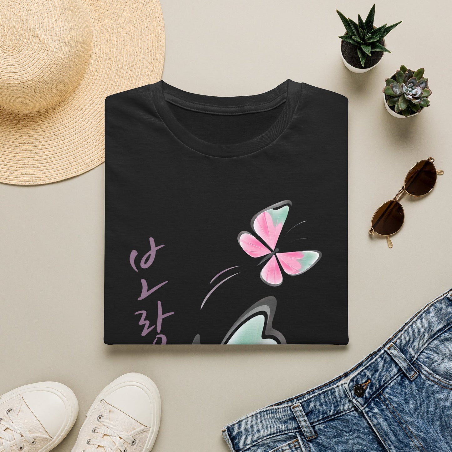 KOREAN SCRIPT BUTTERFLY T-SHIRT