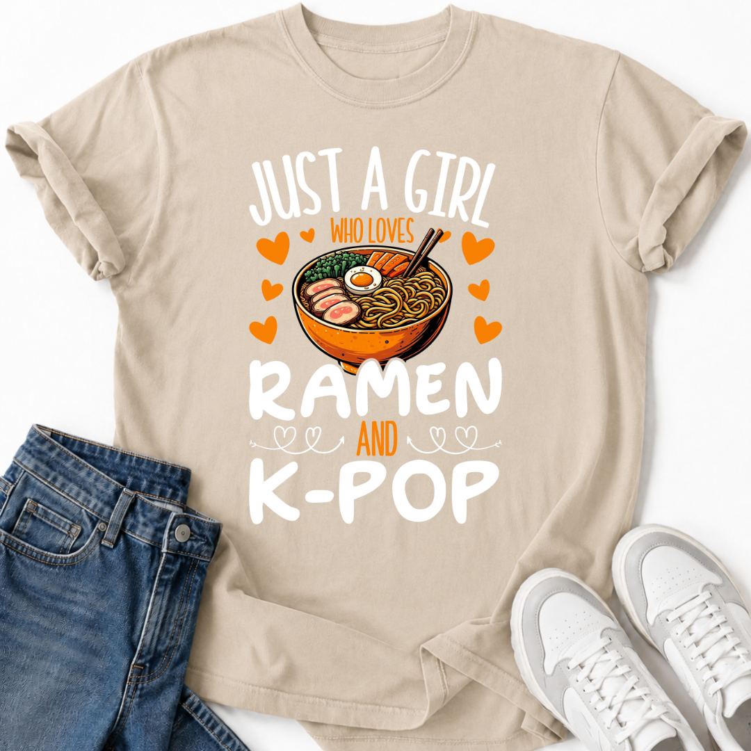 GIRL LOVES RAMEN K-POP T-SHIRT