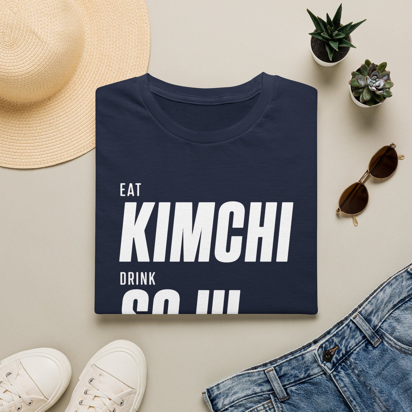 EAT KIMCHI DRINK SOJU LOVE KOREA T-SHIRT