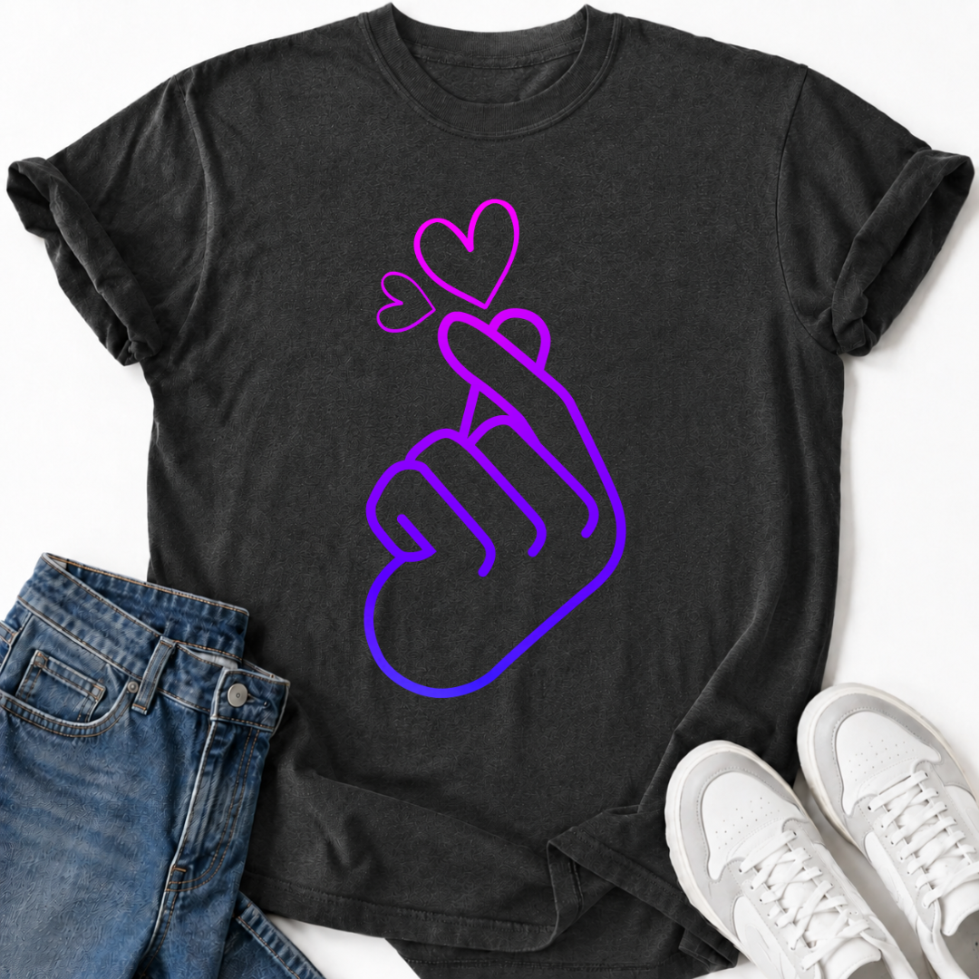 PURPLE FINGER HEART T-SHIRT