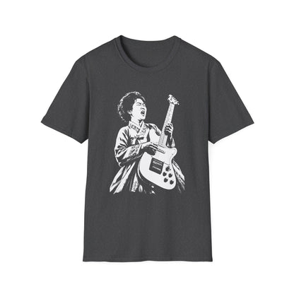 T-Shirt — Vintage Rock Guitarist Graphic Tee