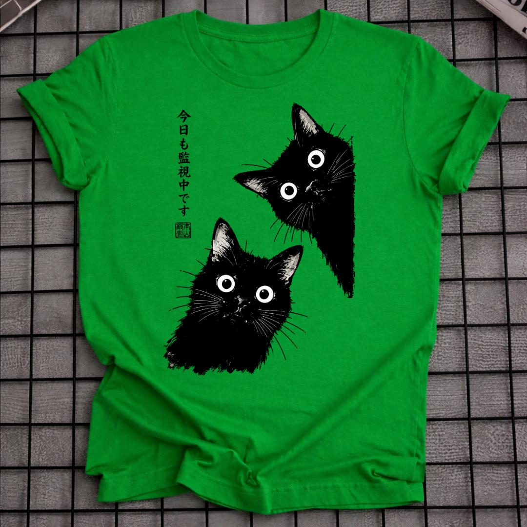 BLACK CAT PEEKING T-SHIRT