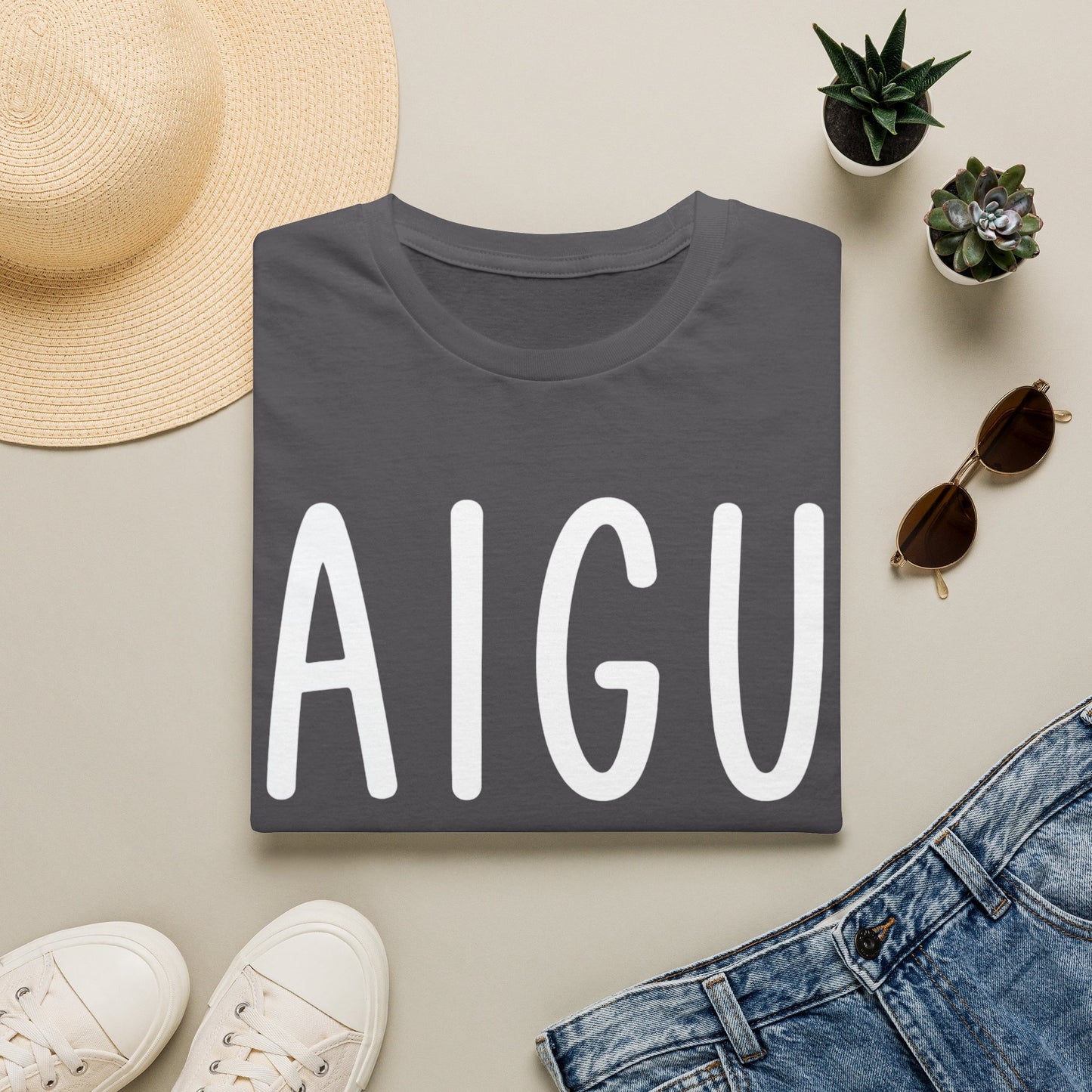AIGU Korean Text Graphic T-Shirt — Cute K-pop Inspired Lettering Tee