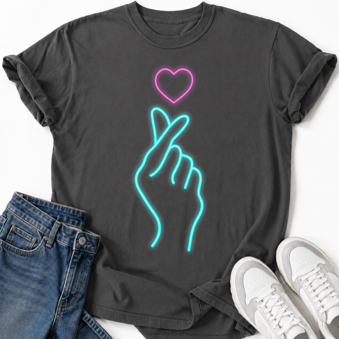 BLUE PINK HAND HEART T-SHIRT