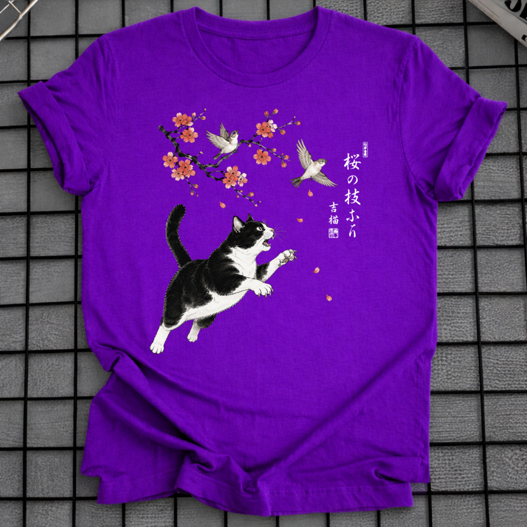JAPANESE SAKURA CAT T-SHIRT