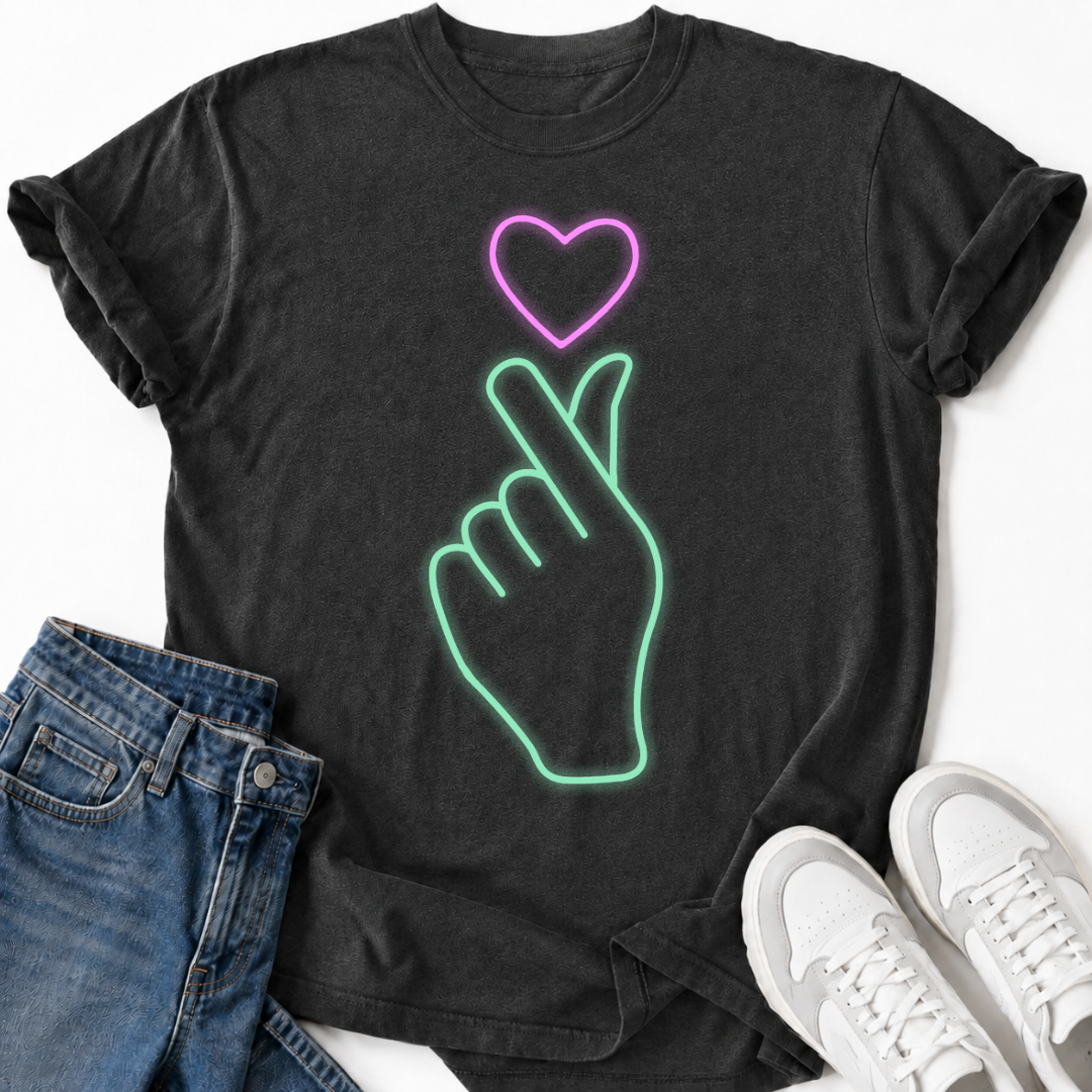 GLOWING FINGER HEART T-SHIRT