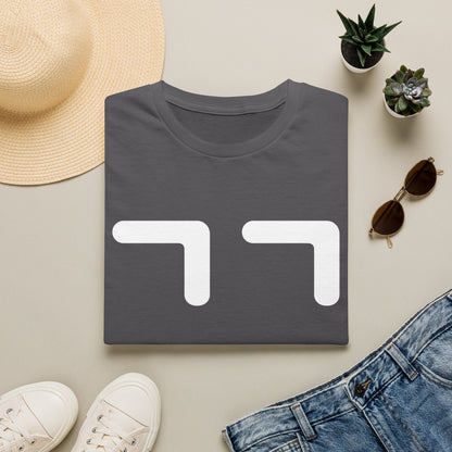 Minimalist Emoticon T-Shirt — Cute '77' Face Graphic Tee