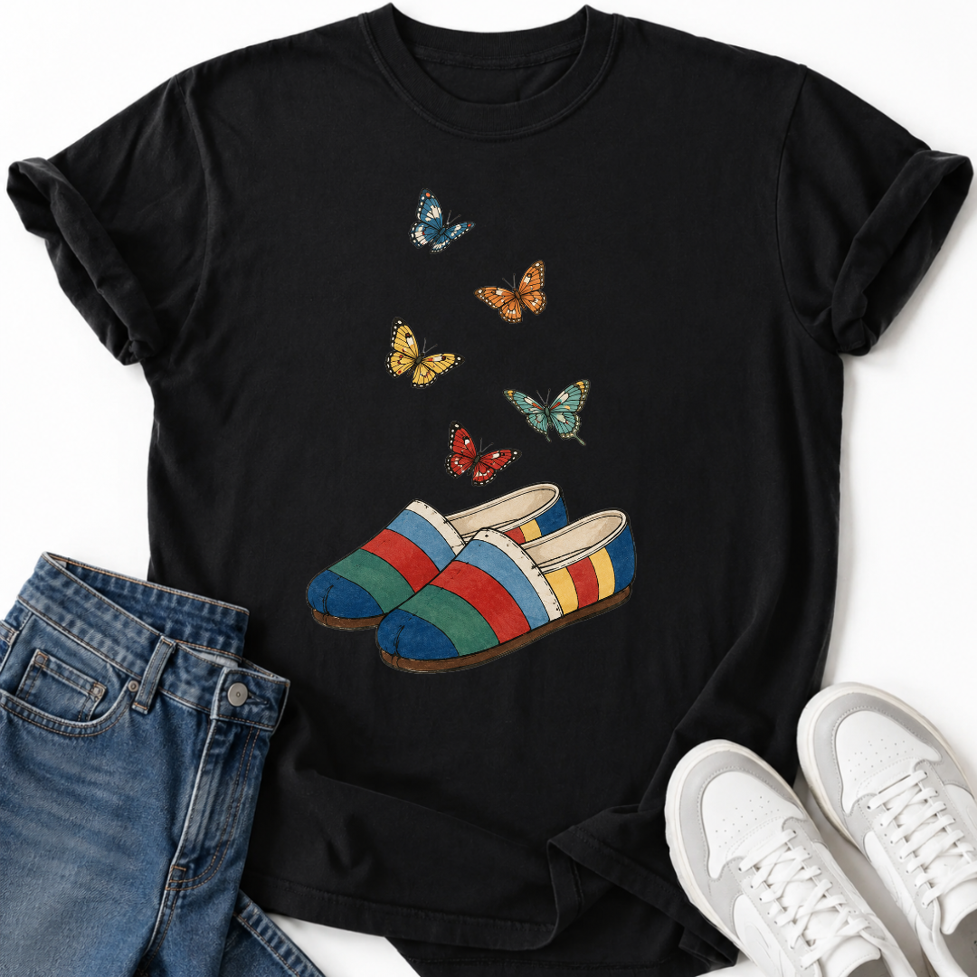 KOREAN HANBOK SHOES T-SHIRT